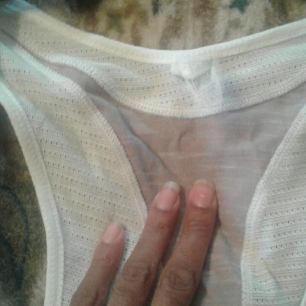 Under Armour tank - Picture 6 of 7